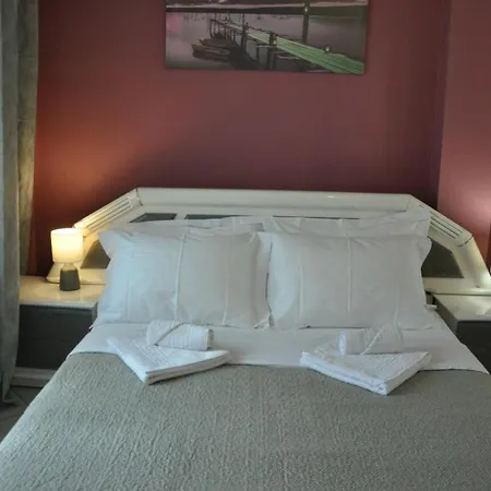 Diomidi's House Nyaraló *