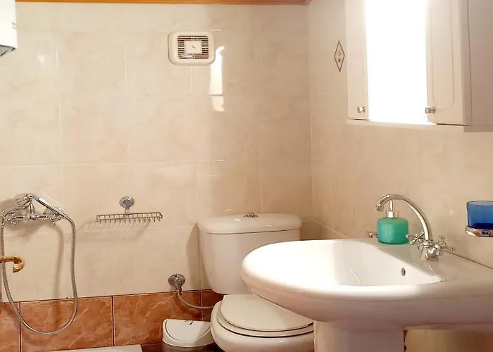 בית נופש Diomidi's House *