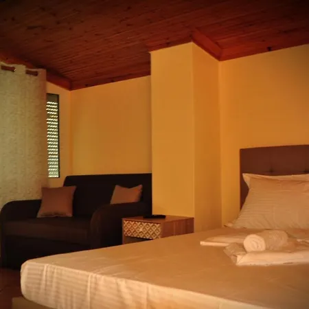 Tatil Evi Diomidi's House
