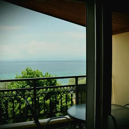 Diomidi's House Tatil Evi *